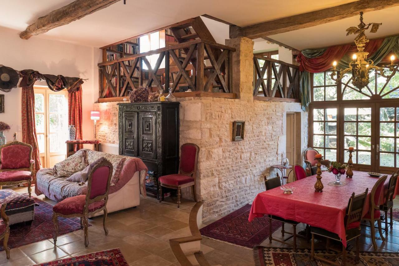 La Cuverie Du Chateau Corcelles-les-Arts Exteriér fotografie